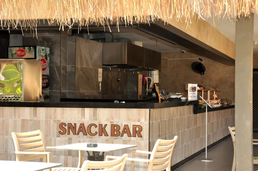 bar image